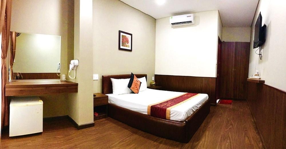 Quan Quan Hotel Da Nang Eksteriør billede